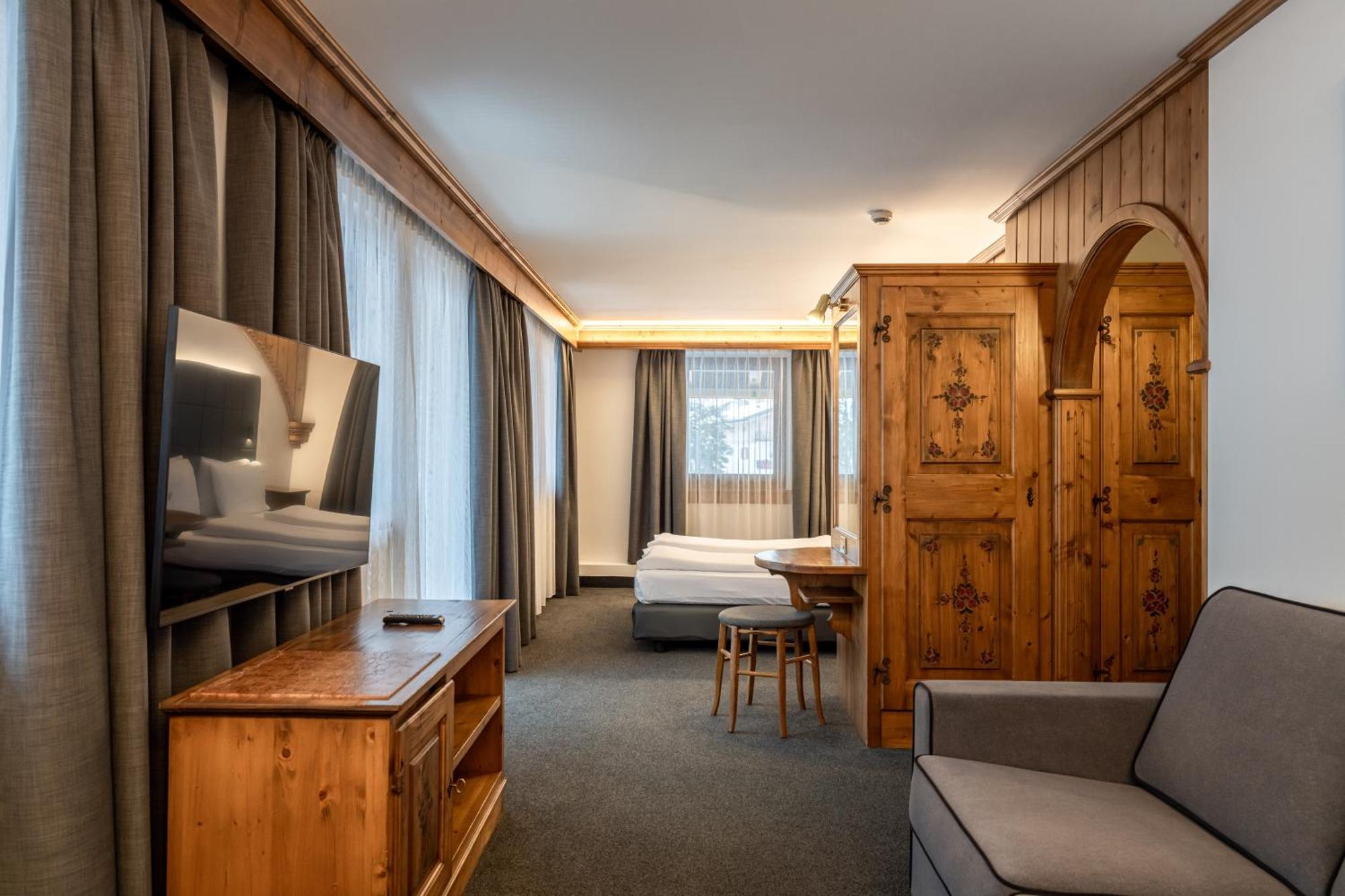 Croce Bianca Leisure & Spa Hotel Canazei Esterno foto